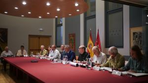 El consejero Novillo presidiendo el Consejo de Administración del Centro de Asuntos Taurinos