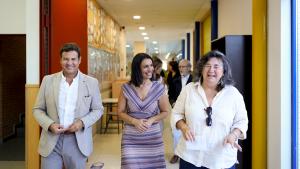 La consejera de Educación, Ciencia y Universidades en el instituto público José García Nieto de Las Rozas de Madrid