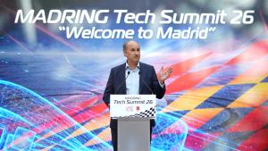 La Comunidad de Madrid se convierte en el kilómetro cero de la Fórmula 1 y la alta tecnología El consejero López-Valverde en la clausura del Madring Tech Summit