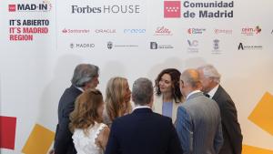 La presidenta Isabel Díaz Ayuso durante el encuentro organizado para reforzar su liderazgo en la atracción de inversión extranjera