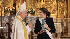 Díaz Ayuso, investida Dama de Honor del Capítulo de la Reina Isabel La Católica en Madrigal de las Altas Torres de Ávila