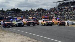 homenaje vehículos emergencias
