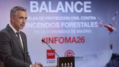 El consejero Carlos Novillo en rueda de prensa
