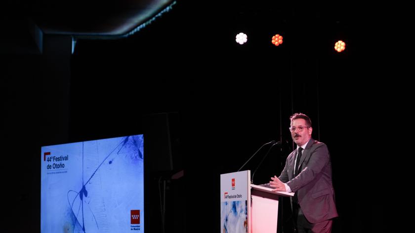 El consejero De Paco Serrano en la presentación del Festival de Otoño