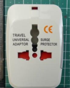 adaptador_viaje_universal_imagen