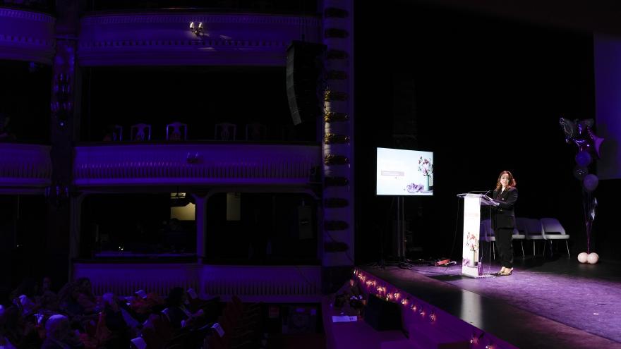 La Comunidad de Madrid ampliará el programa de detección precoz del cáncer de mama a todas las mujeres de entre 45 y 74 años  La consejera Matute