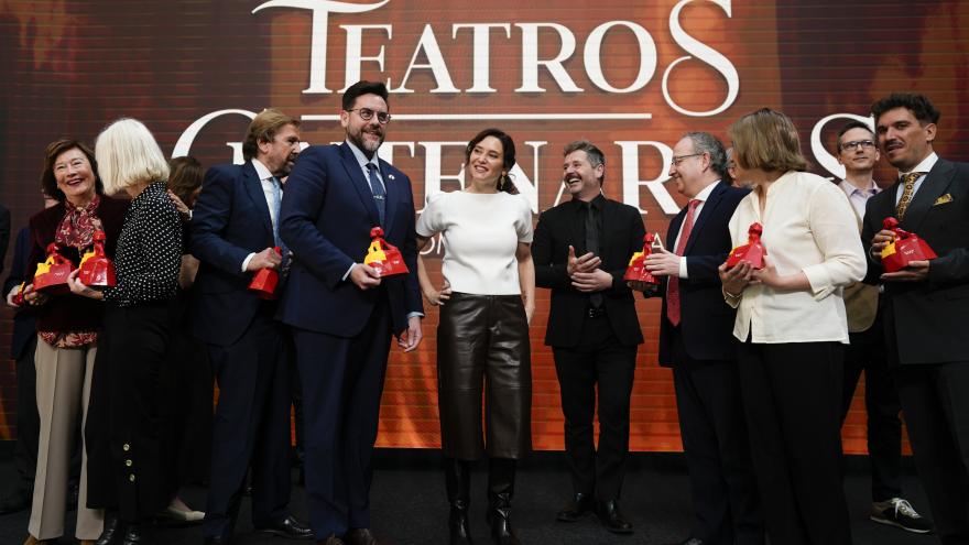 La presidenta Isabel Díaz Ayuso durante el acto de homenaje