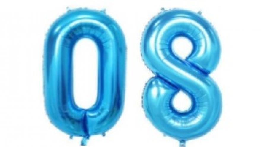 Número 08