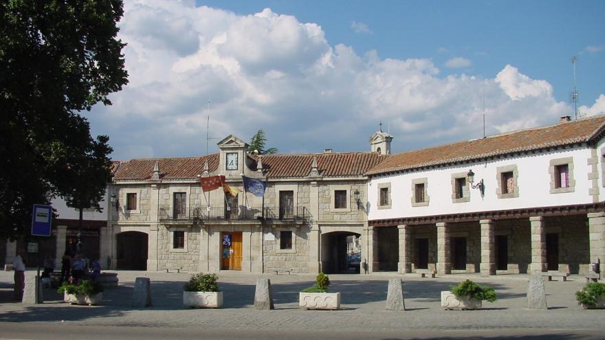 Plaza mayor de Guadarrama