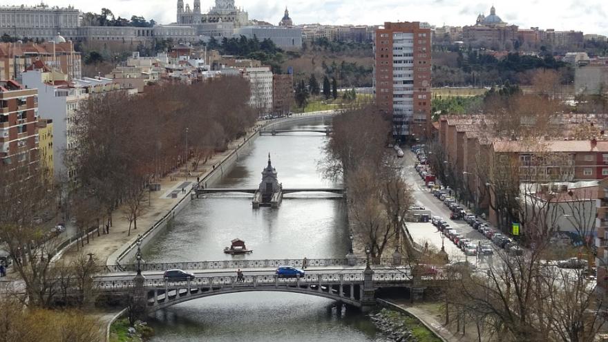 Vistas desde el Puente de la Reina