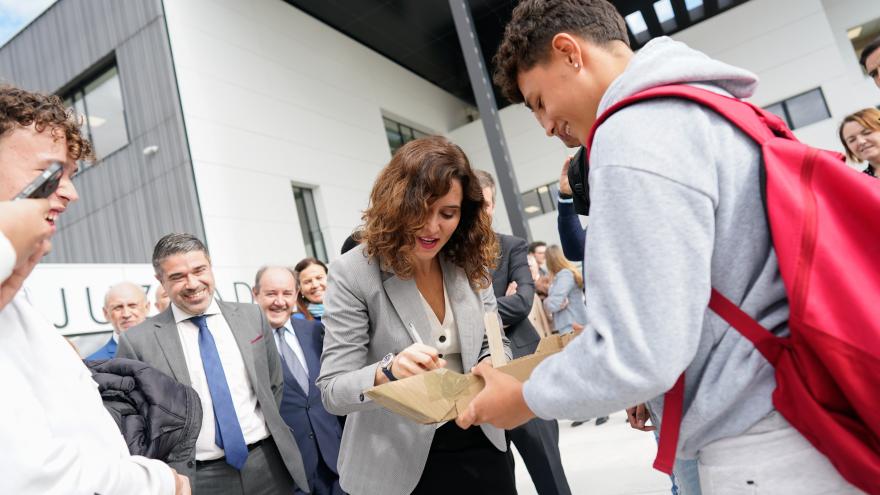 La presidenta durante su visita a la nueva sede 