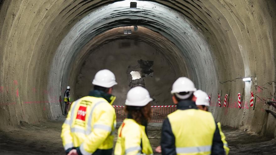 La presidenta en su visita a las obras de Metro
