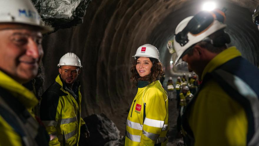 La presidenta en su visita a las obras de Metro
