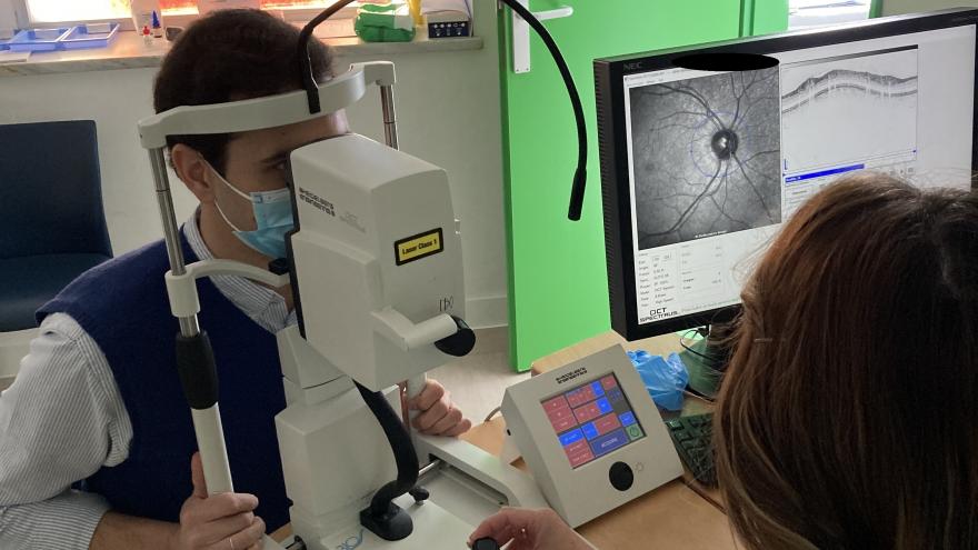 Día Mundial del Glaucoma Medición de la presión ocular