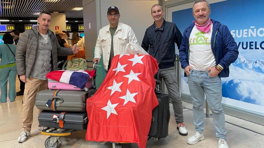 Profesionales sanitarios madrileños parten a la República Dominicana para donar gafas a un centro sanitario