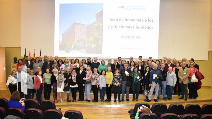 Acto de homenaje a los profesionales jubilados 