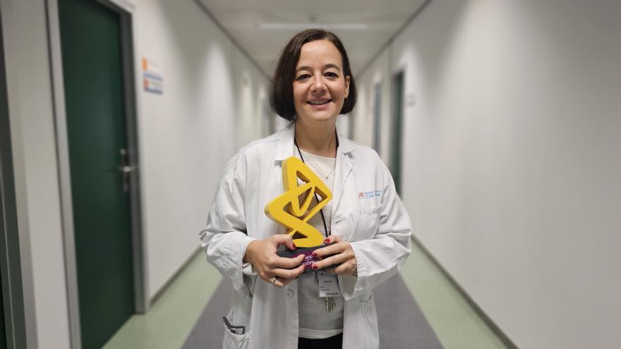 Investigadora con premio