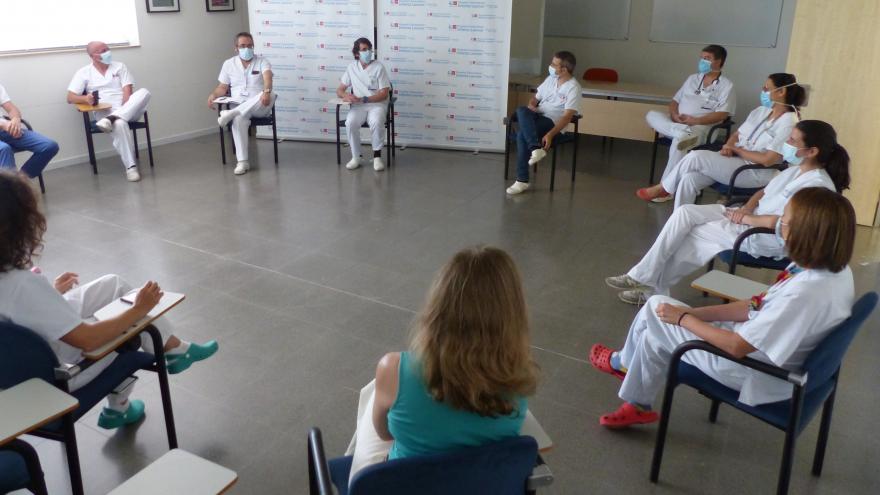 Reunión del Grupo de tratamiento COVID-19 multidisciplinar del Hospital Universitario Infanta Leonor