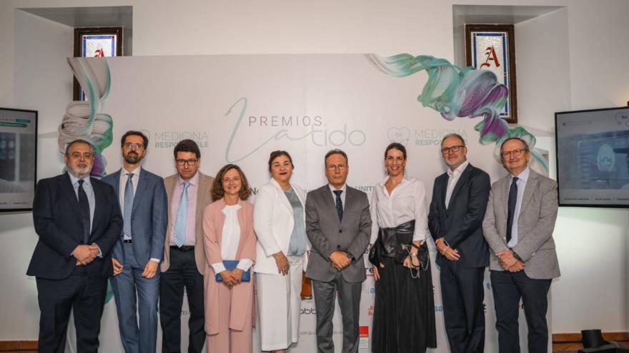 Entrega del Premio Latido al Hospital Puerta de Hierro (2)