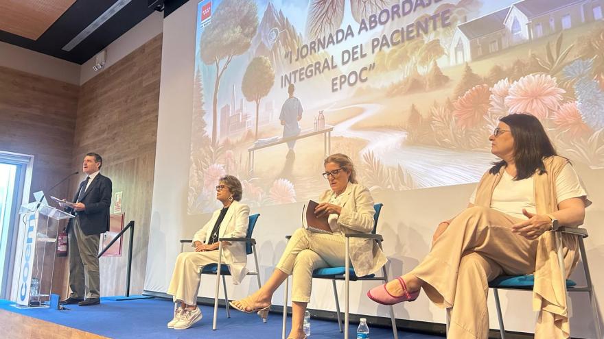 Mesa inaugural de la jornada de EPOC