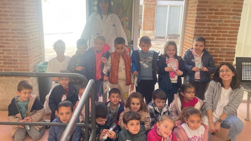 Taller con escolares en el Centro de Salud Villarejo de Salvanés