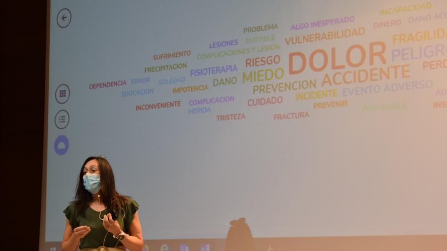 La supervisora de Área de Enfermería fue la conductora del acto
