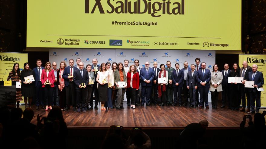 Foto de grupo de los premiados