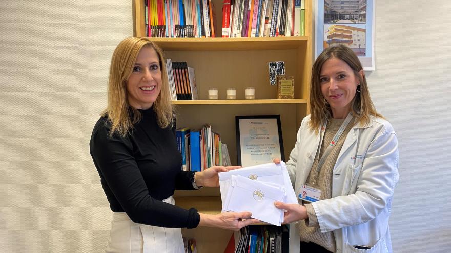 Cartas Navideñas pacientes mayores ingresados Hospital Universitario Infanta Leonor 