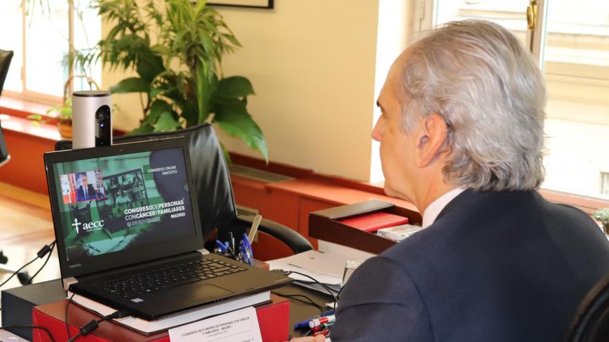 Consejero participando en la inauguración del Congreso de AECC