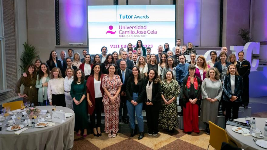 foto familia ganadores premios