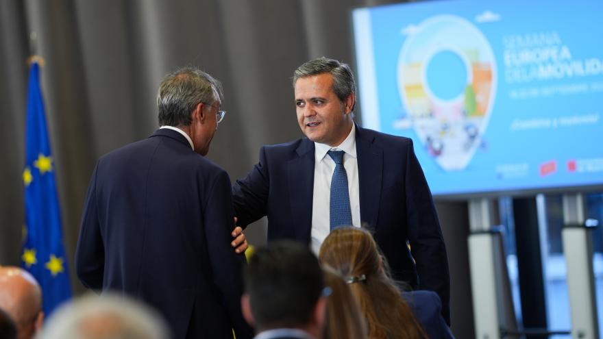 La Comunidad de Madrid somete a consulta pública la Ley de Movilidad para recoger la opinión de ciudadanos y organizaciones sobre la normativaLa Comunidad de Madrid somete a consulta pública la Ley de Movilidad para recoger la opinión de ciudadanos y orga El consejero Rodrigo