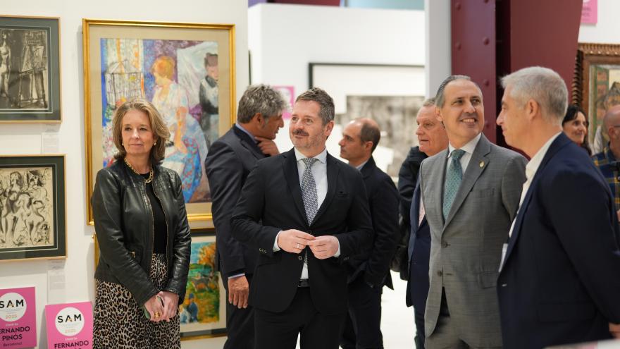 La Comunidad de Madrid, en el VIII Salón de Arte Moderno con Picasso de protagonista El consejero Mariano de Paco Serrano