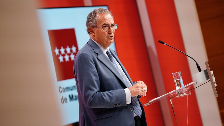 El vicepresidente Enrique Ossorio en rueda de prensa