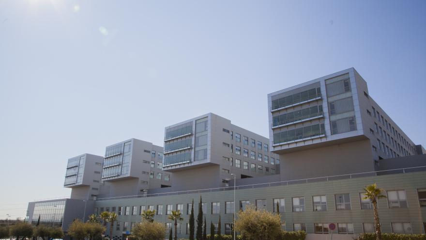 La Comunidad de Madrid aprueba las obras para la apertura de la Torre 4 del Hospital público Infanta Sofía en San Sebastián de los Reyes La fachada del hospital