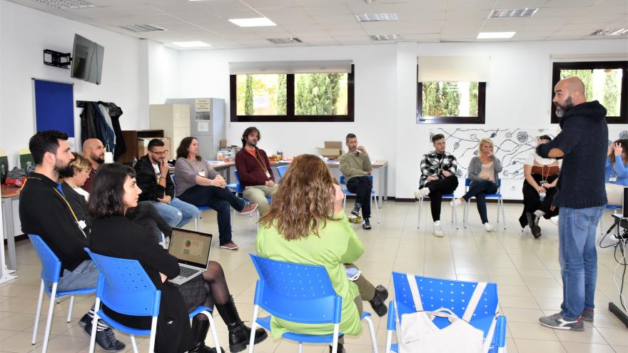 Participantes en el Seminario Internacional para fomentar el emprendimiento y la empleabilidad entre los jóvenes