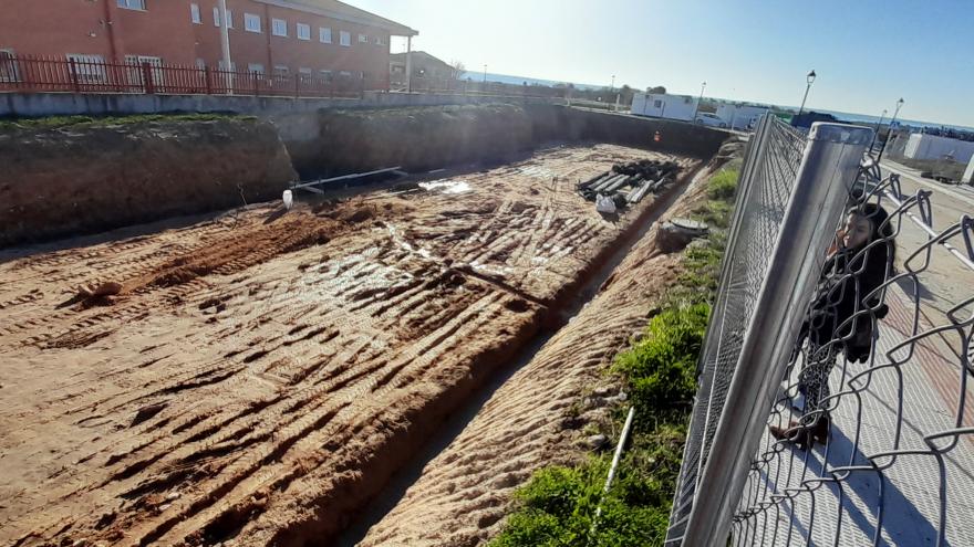 Foto8: Feb 2025 - Vaciado de terreno (Villa del Prado)