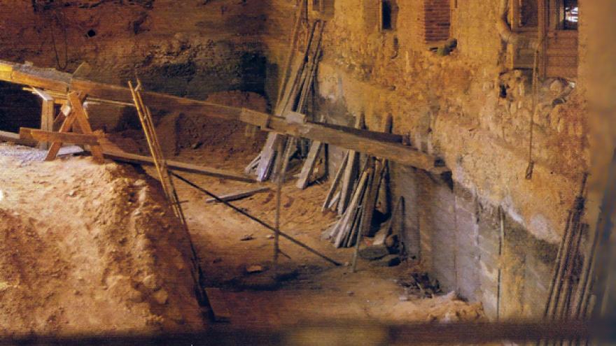 Imagen de excavaciones en una nave