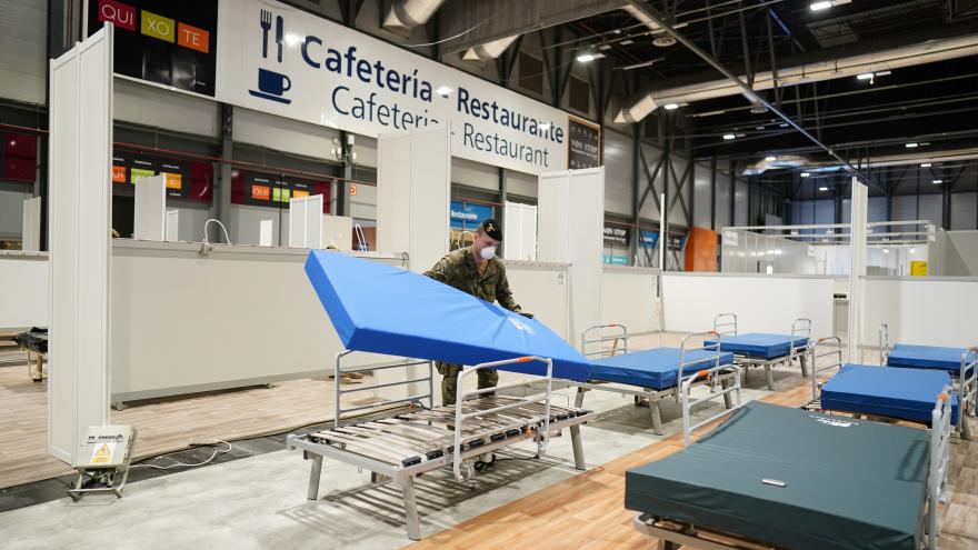 La Comunidad de Madrid habilita 814 camas más en el hospital de IFEMA, visitado hoy por el Rey Hospital IFEMA