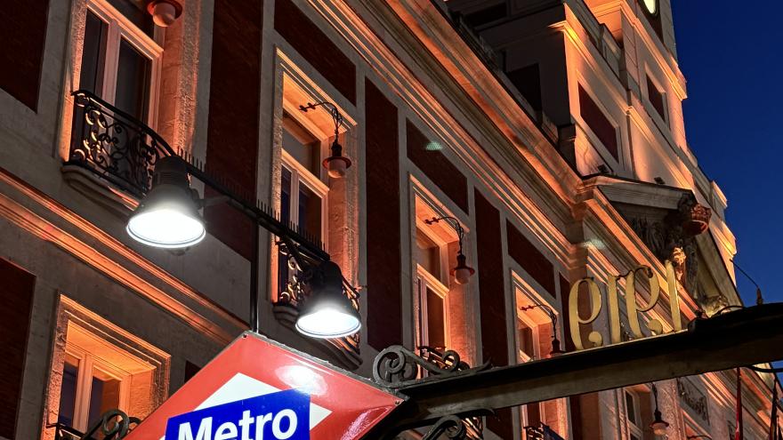 Real Casa de Correos - Iluminación Día Nacional Epilepsia 1