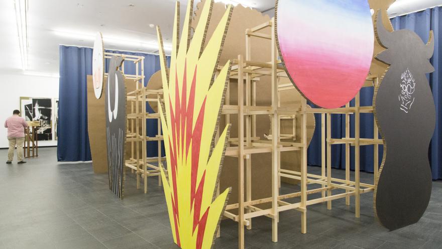Ca2M Exposición "Querer parecer noche"