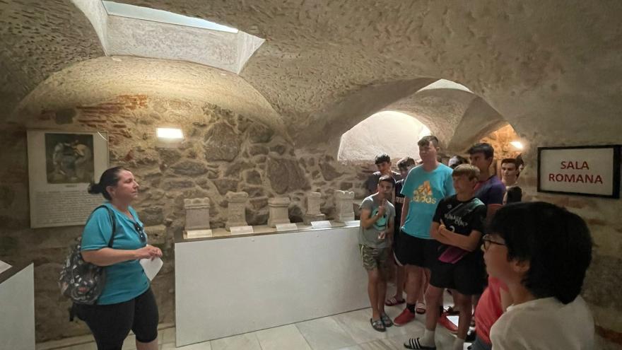 exposicion_en_sala_romana