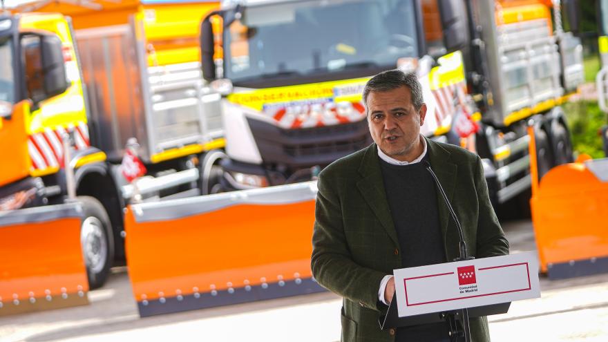 Jorge Rodrigo visita el Centro de Conservación de Carreteras de Brunete