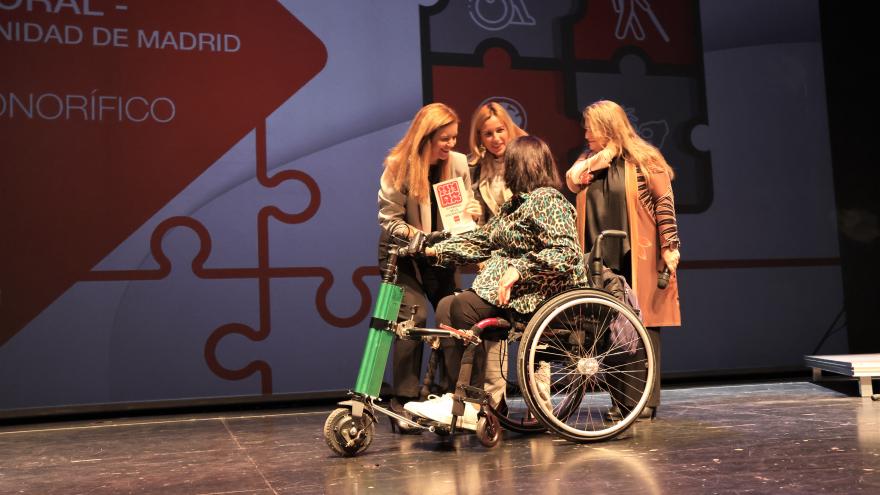 La consejera Ana Dávila durante la entrega de los premios