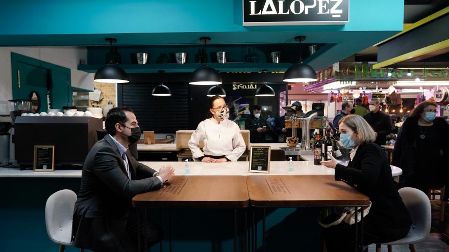 Aguado respalda la valentía y determinación de la hostelería madrileña: “Levantaremos restricciones en cuanto sea posible” Aguado respalda la valentía y determinación de la hostelería madrileña: “Levantaremos restricciones en cuanto sea posible