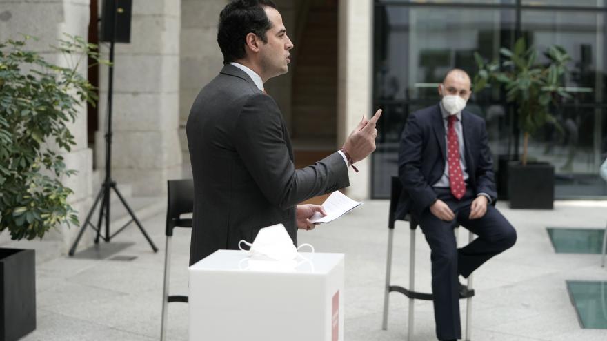Ignacio Aguado y Manuel Giménez, en rueda de prensa
