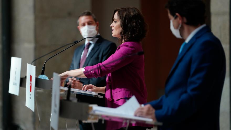 Díaz Ayuso, García-Parge y Fernández Mañueco, en rueda de prensa
