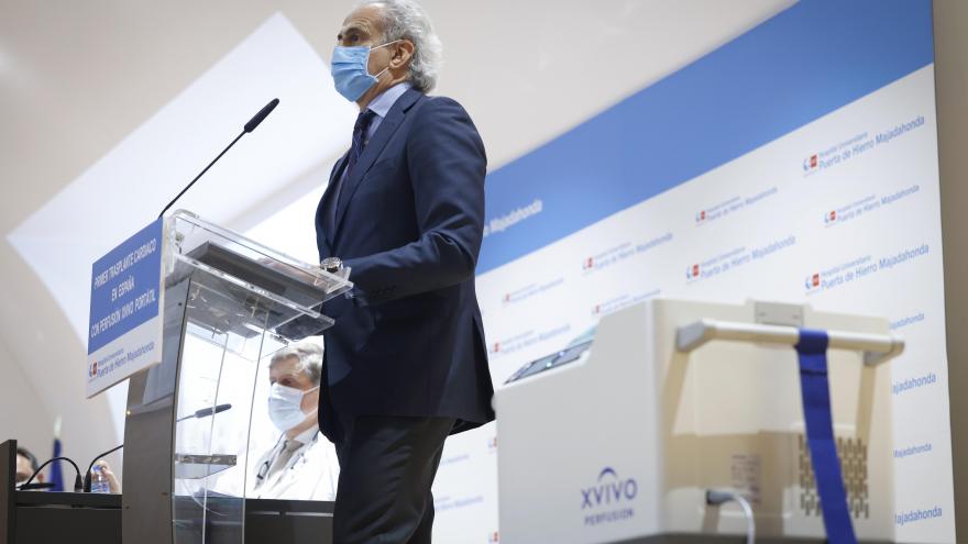 El consejero de Sanidad en funciones, Enrique Ruiz Escudero