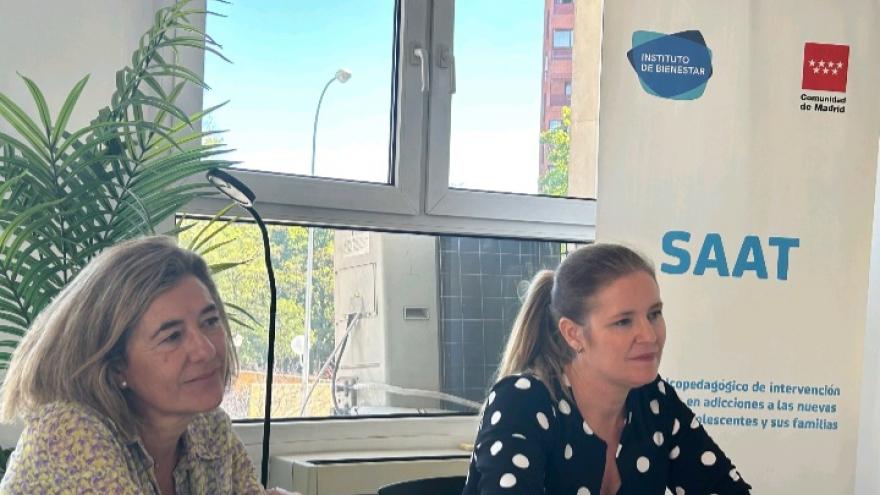 La consejera durante su visita