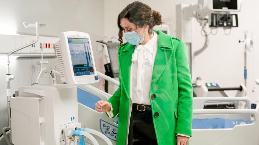 Díaz Ayuso inaugura el Hospital Enfermera Isabel Zendal