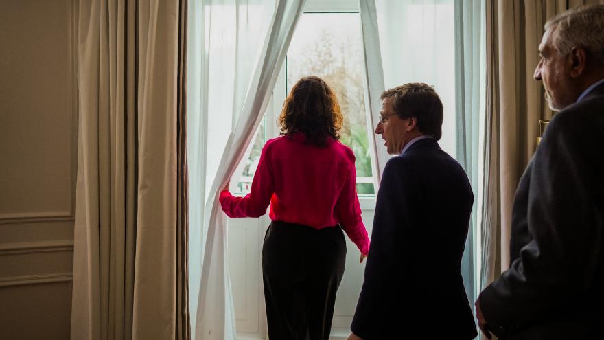 La presidenta Isabel Díaz Ayuso en la inauguración del nuevo Hotel Palace de Madrid